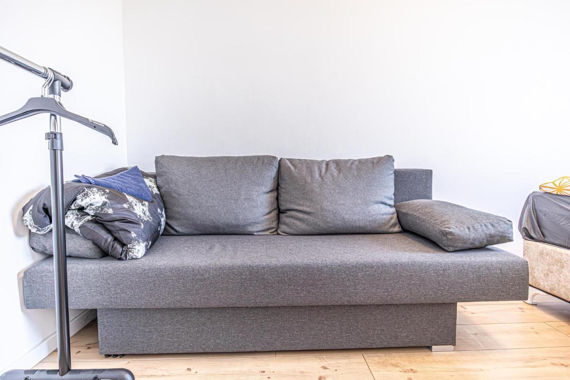 Apartment Cozy Entire House With Terrace And Garden, Up To 34p Wien