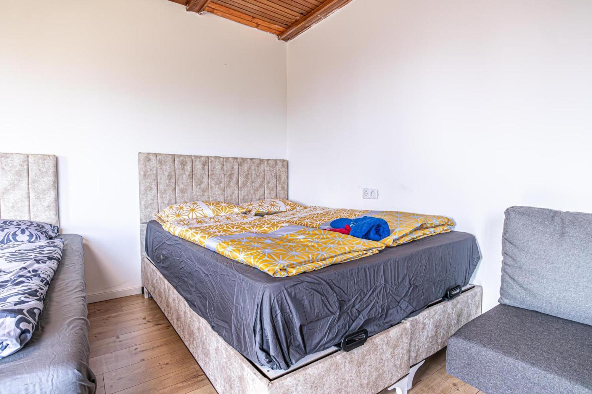 Cozy Entire House With Terrace And Garden, Up To 34p * Wien
